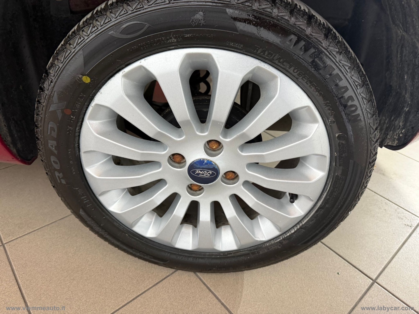 Ka+ 1.3 TDCi 75 CV Titanium - immagine 12