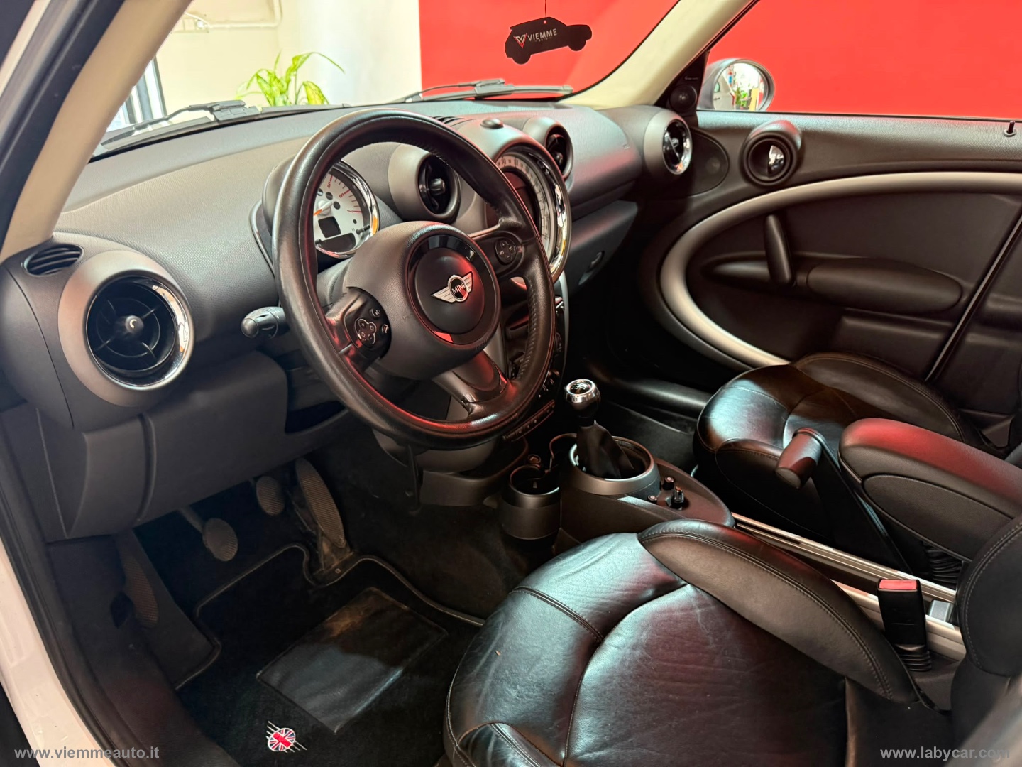 Mini Cooper D Countryman ALL4 - immagine 12