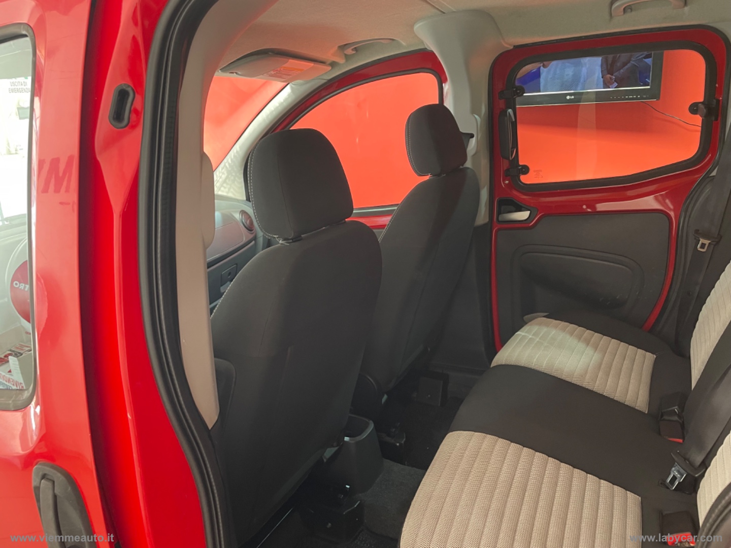 QUBO 1.3 MJT 75 CV Trekking - immagine 12