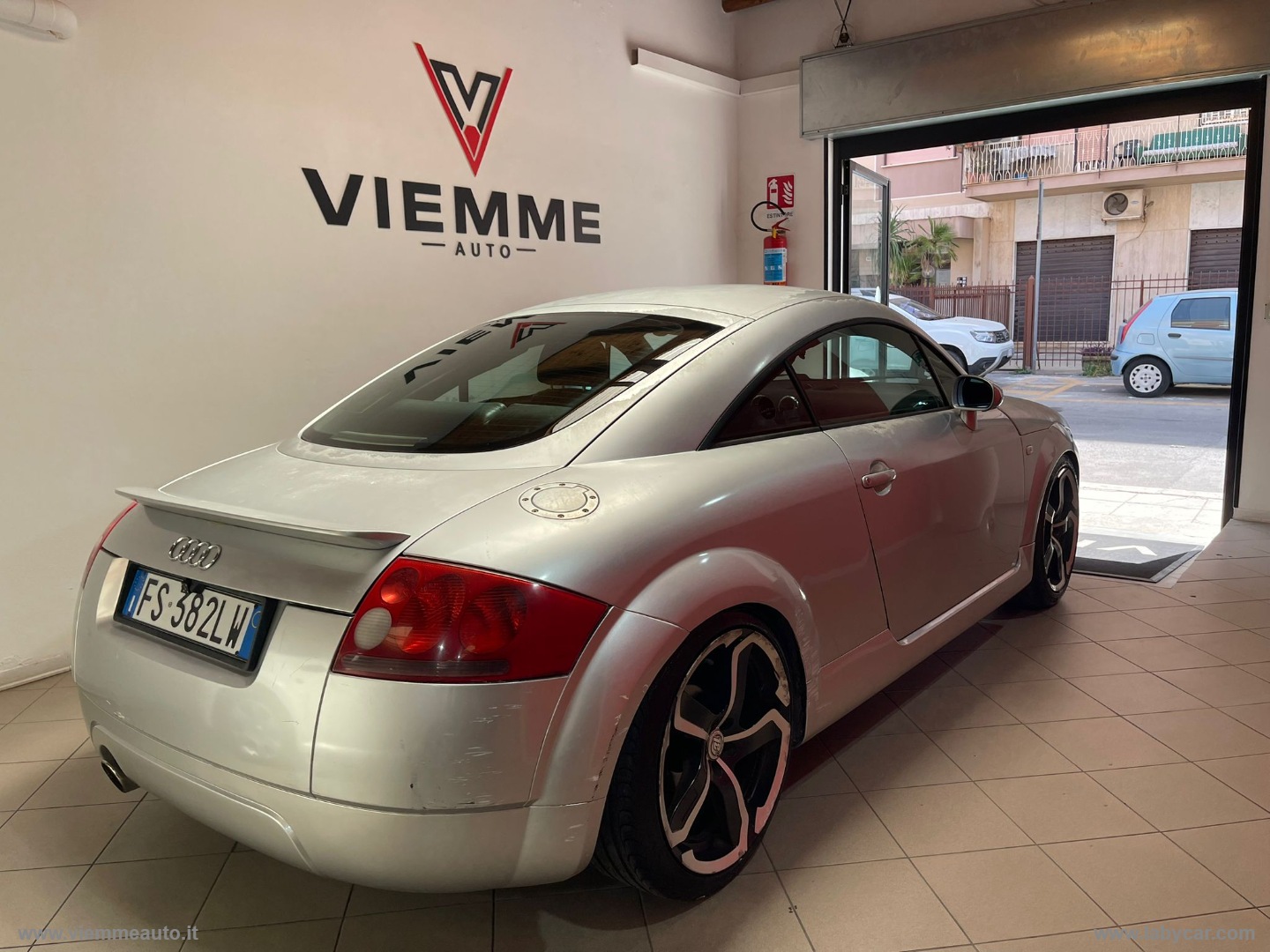 TT Coupé 1.8 T 20V 179CV quattro - immagine 12