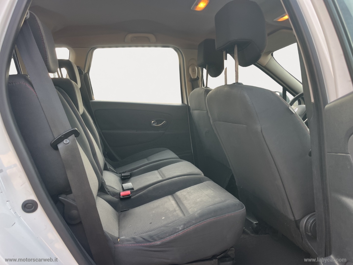 Scénic 1.5 dCi 110 CV EDC Limited - immagine 12