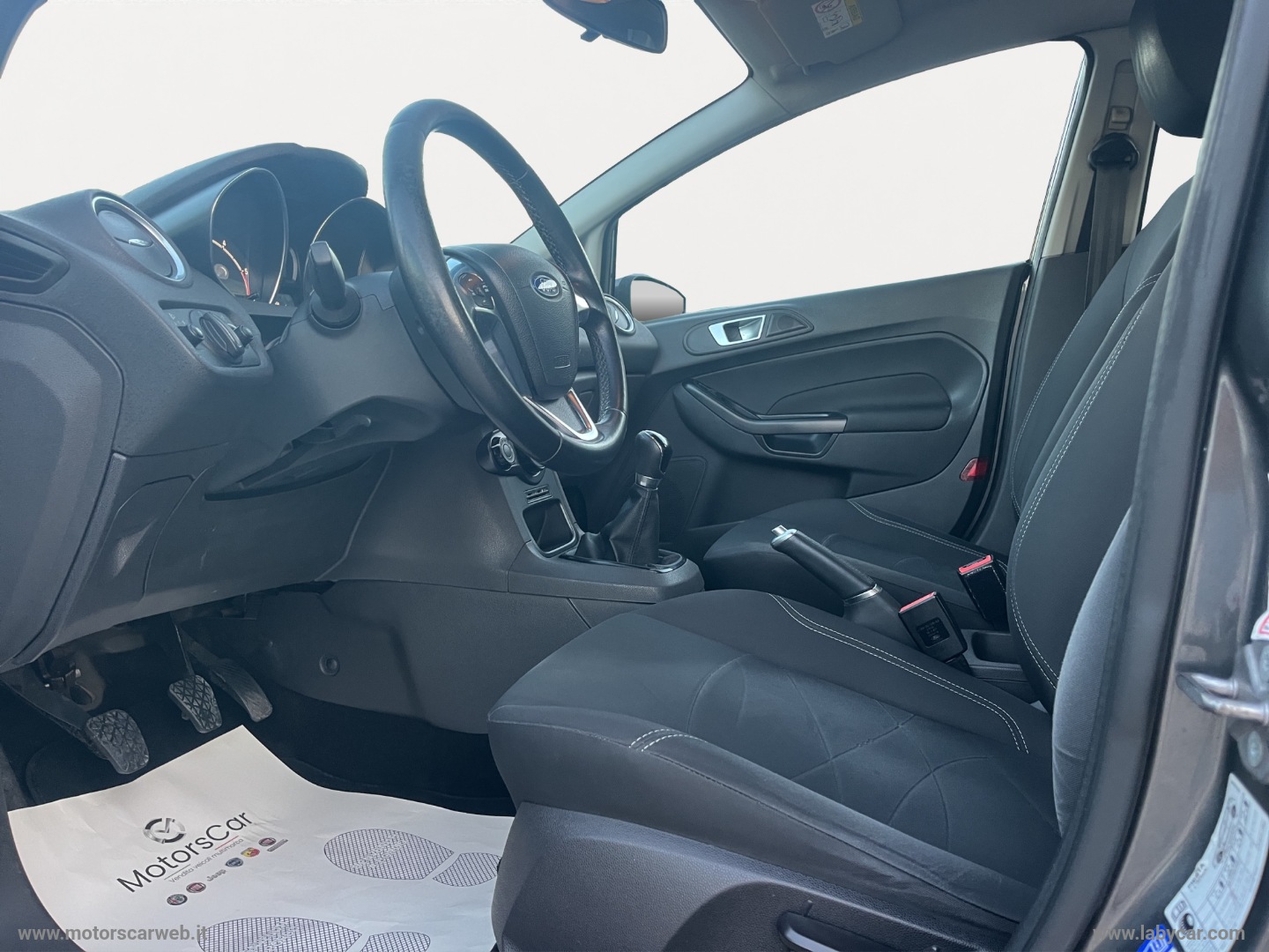 Fiesta 1.5 TDCi 75 CV 5p. Business - immagine 12