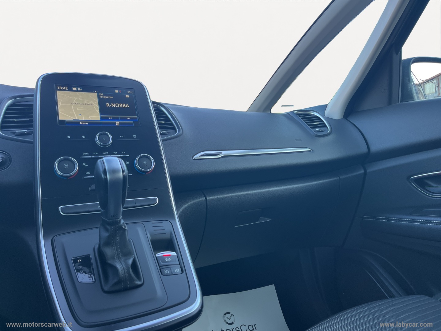 Grand Scénic dCi 8V 110 CV EDC Energy Sport Edition2 - immagine 12