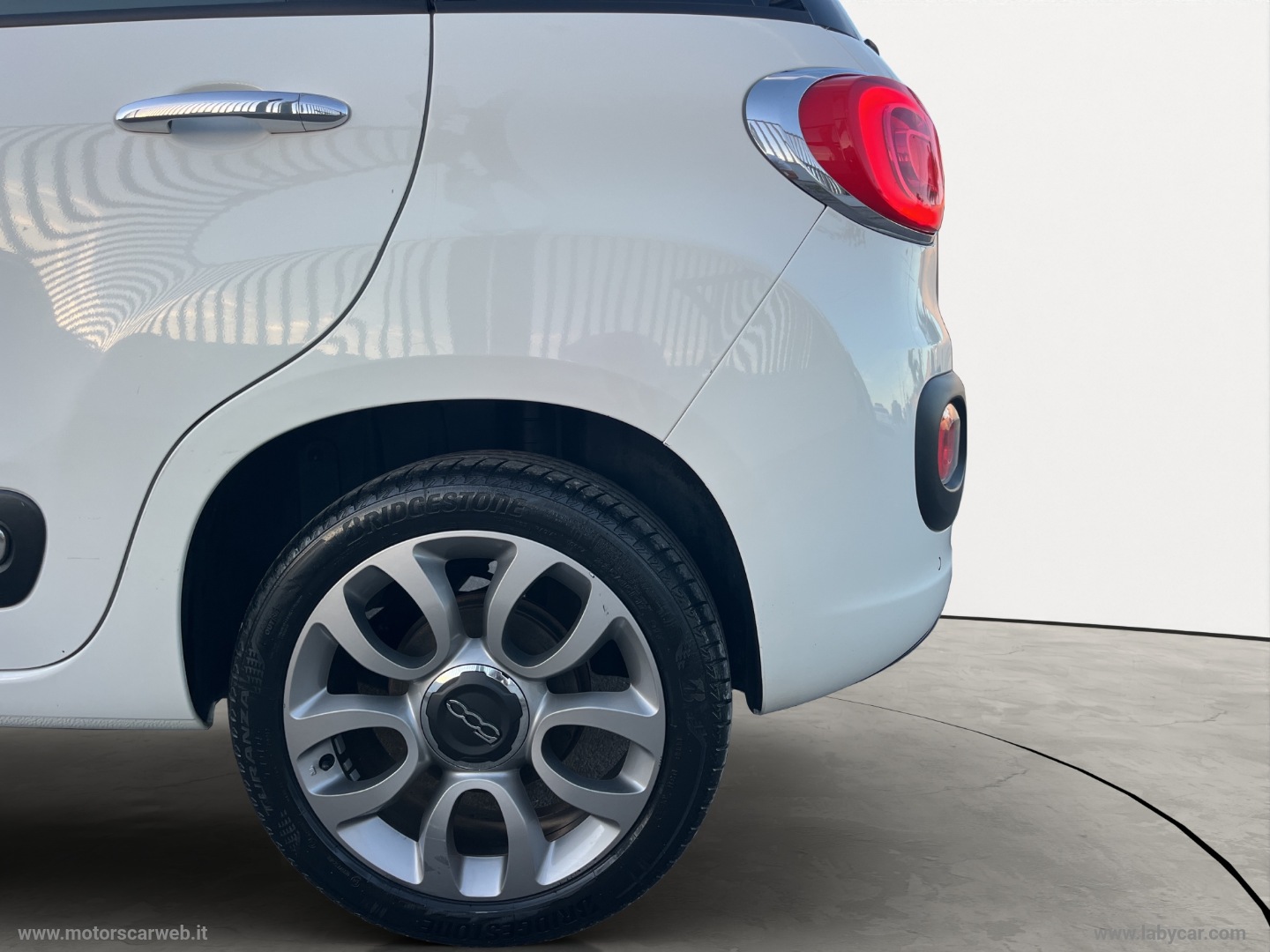 500L 1.3 MJT 85 CV Lounge TETTO APRIBILE - immagine 12