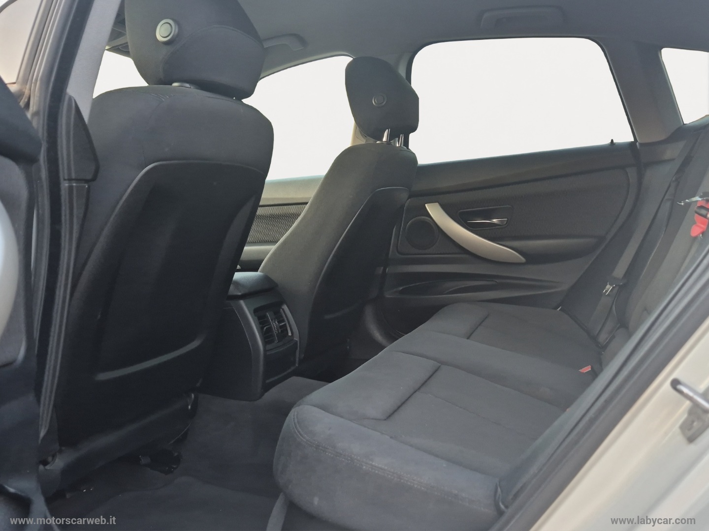318d Gran Turismo Business aut. - immagine 12