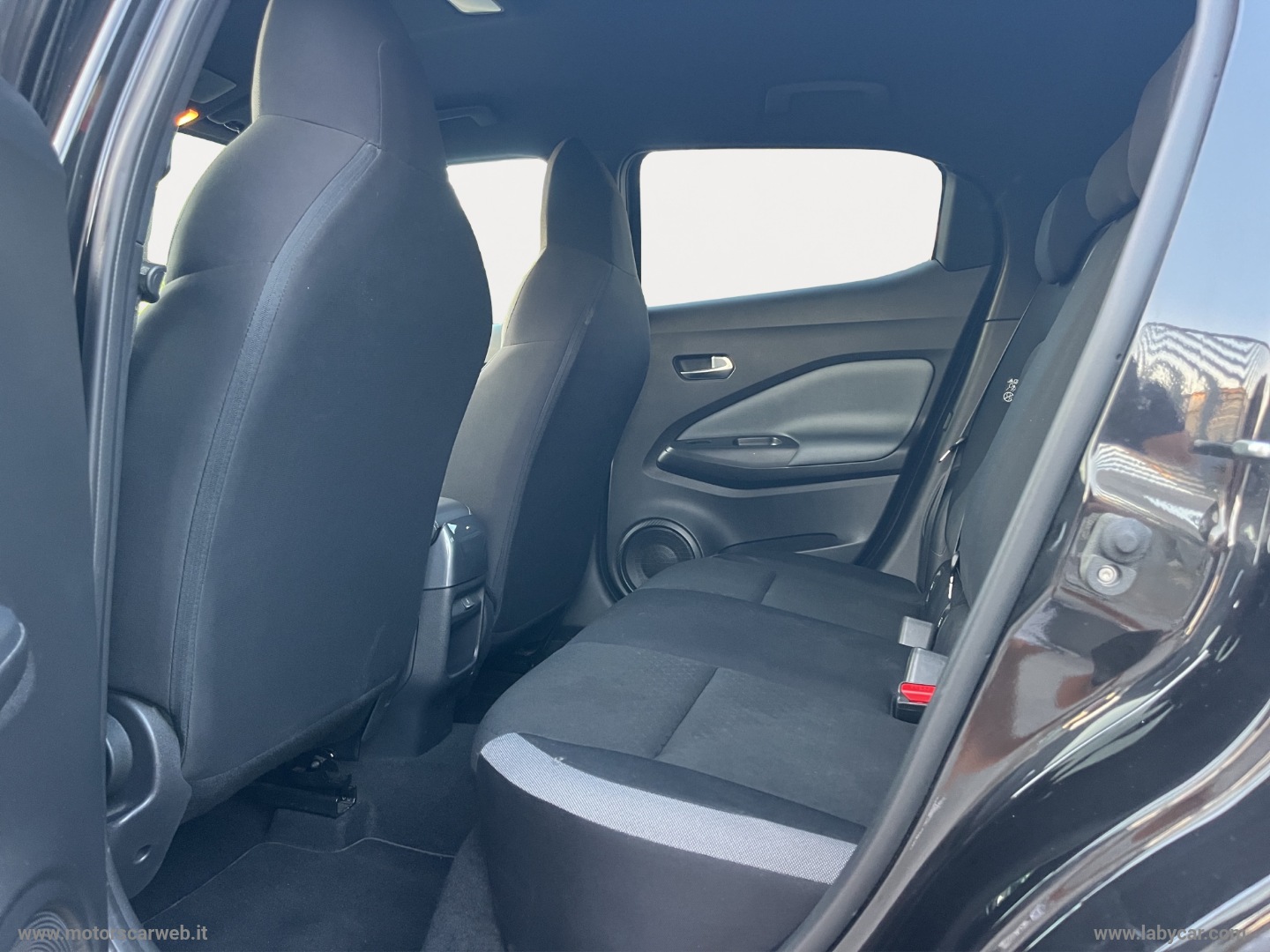 Juke 1.0 DIG-T 114 CV DCT N-Connecta - immagine 12