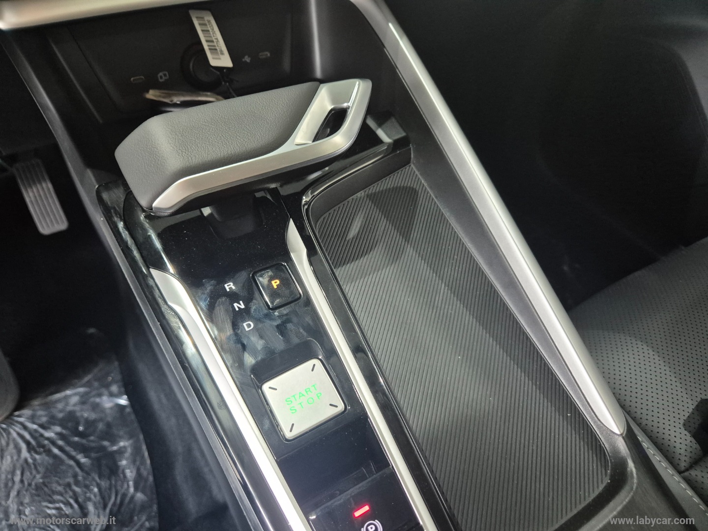 ZS Hybrid+ Luxury TETTO APRIBILE - immagine 12