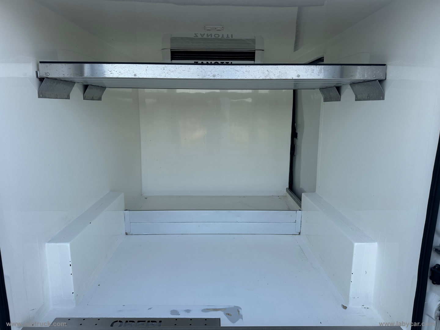 Boxer 2.2 HDi/110CV Furgone FRIGO POS-NEG - immagine 12