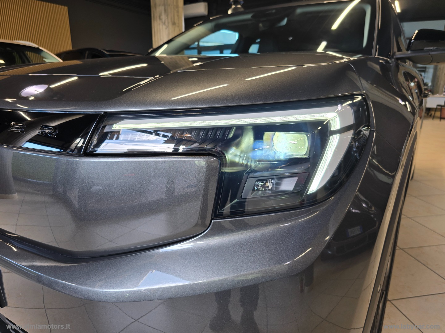 Explorer-E Ext. Range Exp. Prem. 286 CV - immagine 12