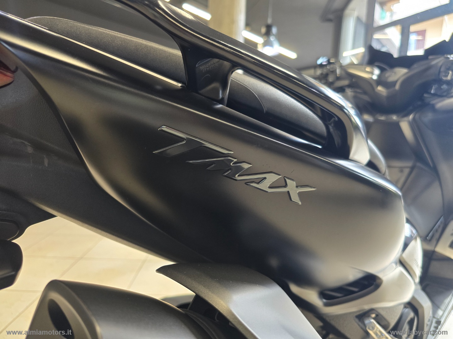 T Max 560 - immagine 12