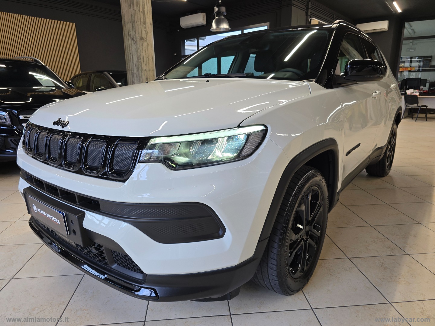 Compass 1.6 Mjt II 2WD Night Eagle - immagine 12