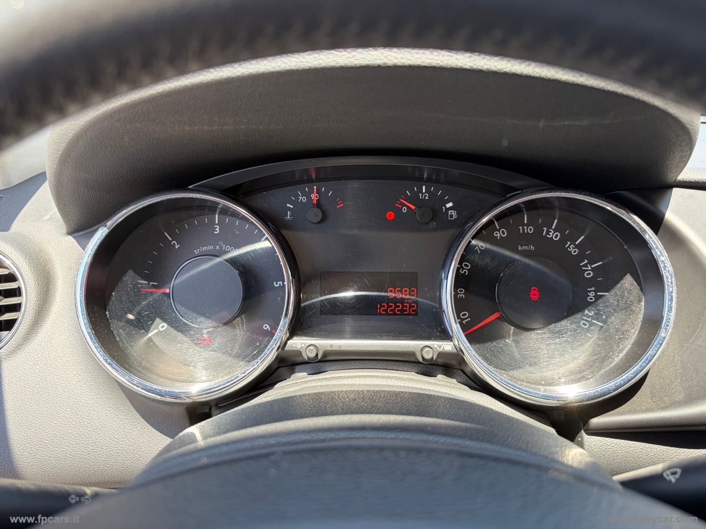 3008 1.6 HDi 112 CV Active - immagine 12