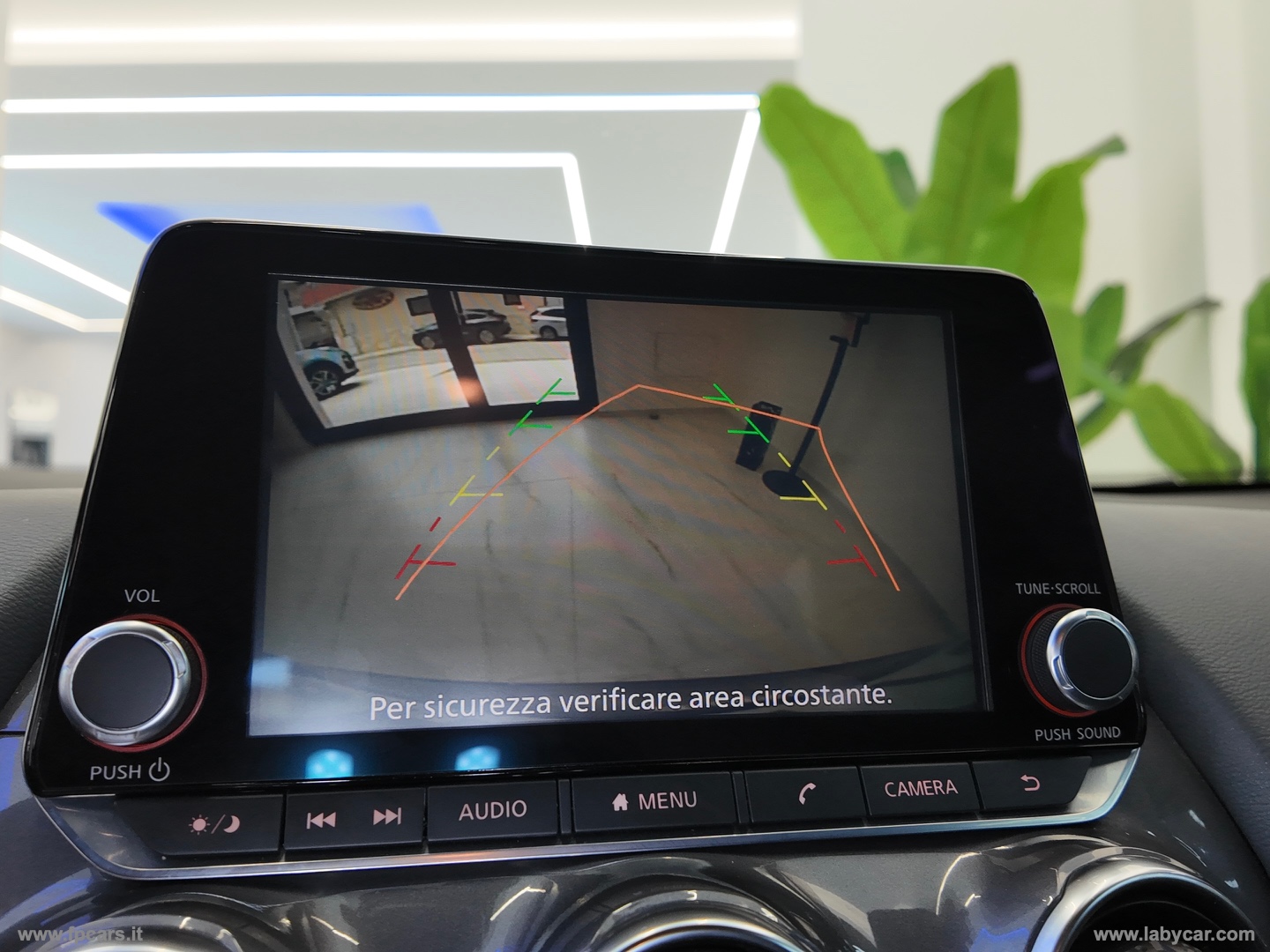 Juke 1.0 DIG-T 117 CV N-Connecta - immagine 12