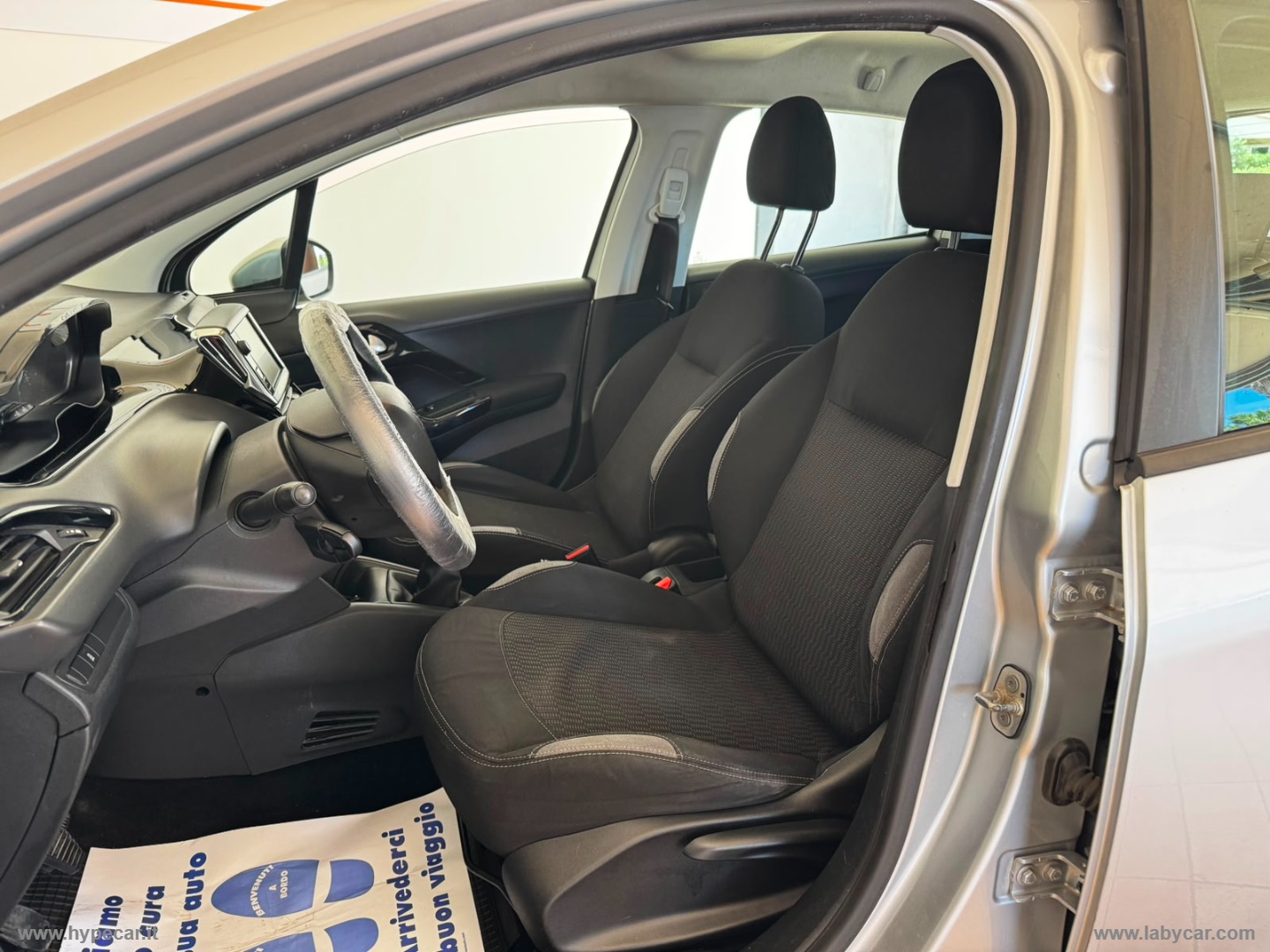208 1.0 VTi 68 CV 5p. Active - immagine 12