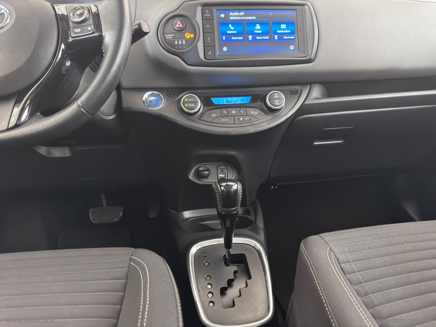 Yaris 1.5 Hybrid 5p. Active - immagine 12