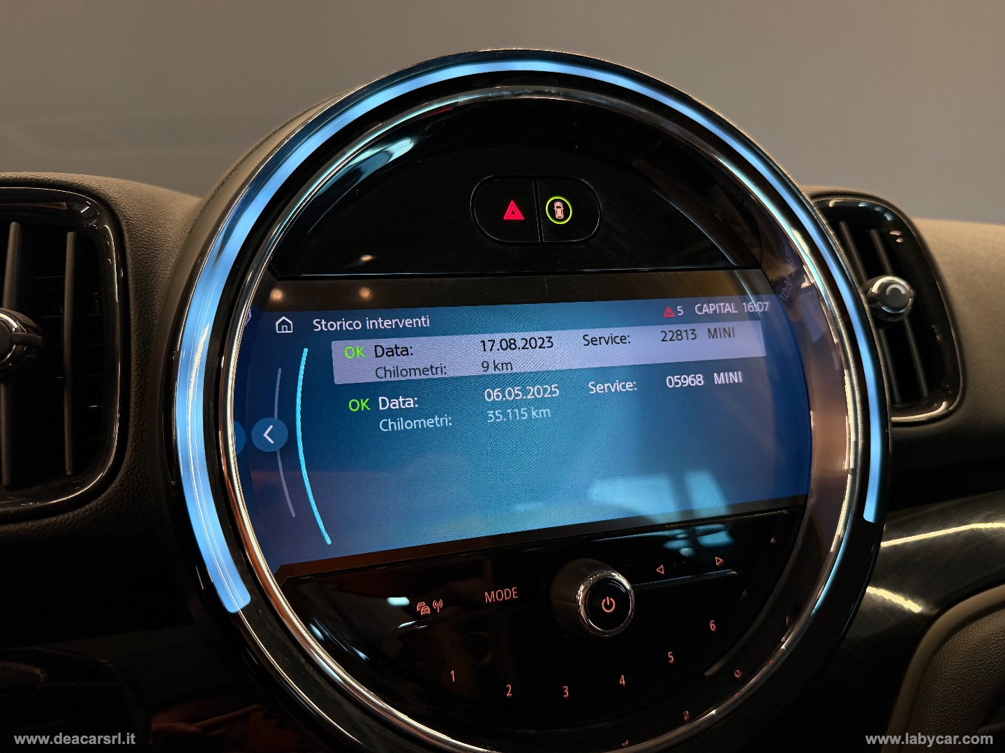 Mini Cooper D Essential Countryman - immagine 12
