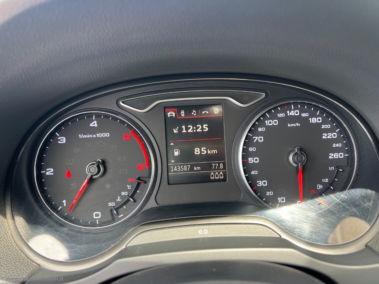A3 Sedan 1.6 TDI clean diesel Ambition STUPENDA - immagine 12