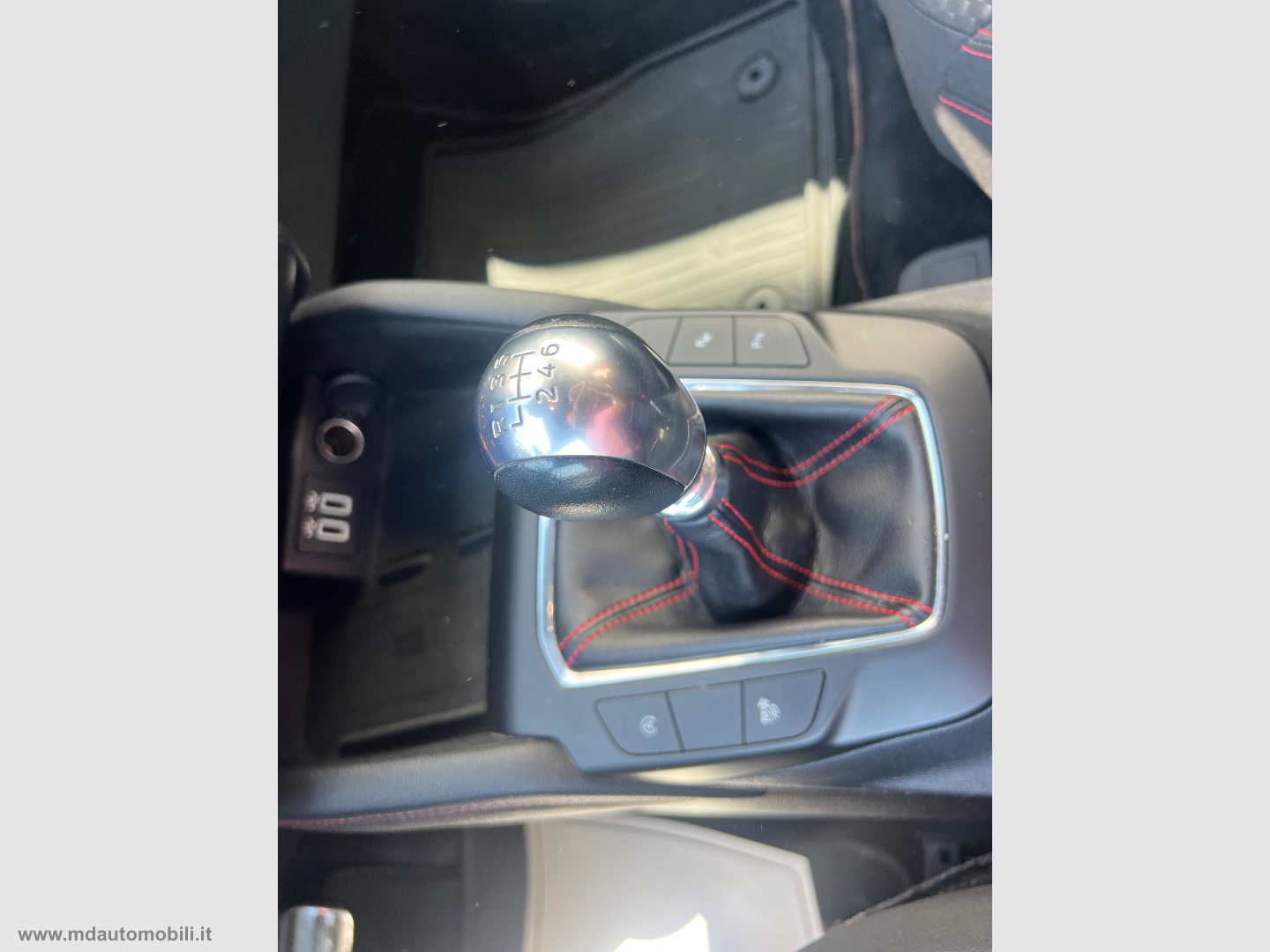 Kuga 2.0 EcoBlue Hybrid 150CV 2WD ST-L. ST LINE CAMERA NAVI STUPENDA - immagine 12