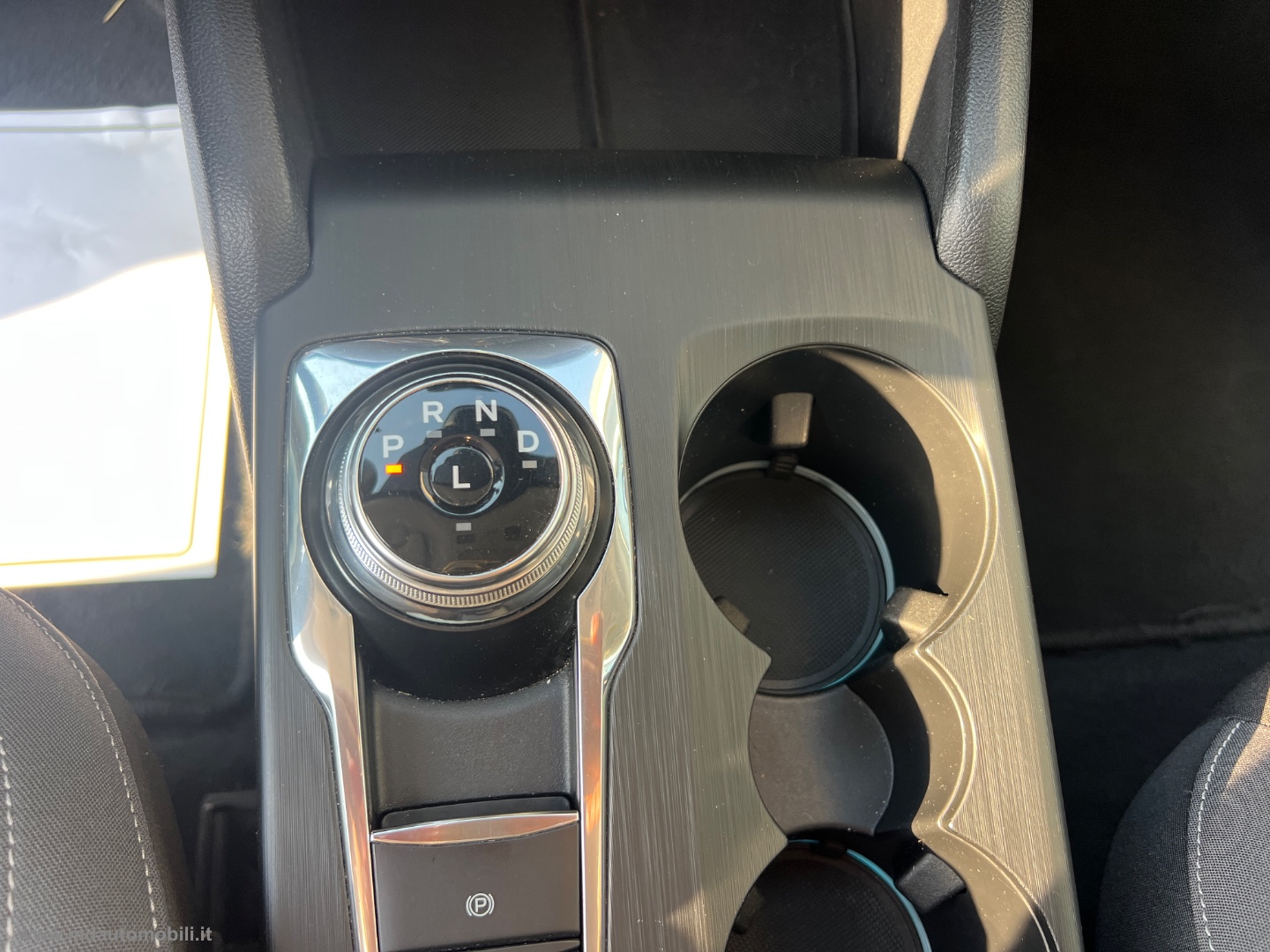 Focus 1.5 E.Blue 120CV aut. SW Bs Co-P. AUTOMATICA NAVIGATORE - immagine 12