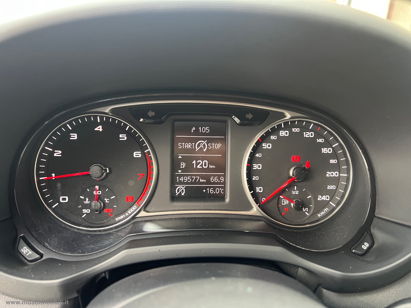 A1 1.0 82CV TFSI Admired S-LINE CERCHI 17 - immagine 12