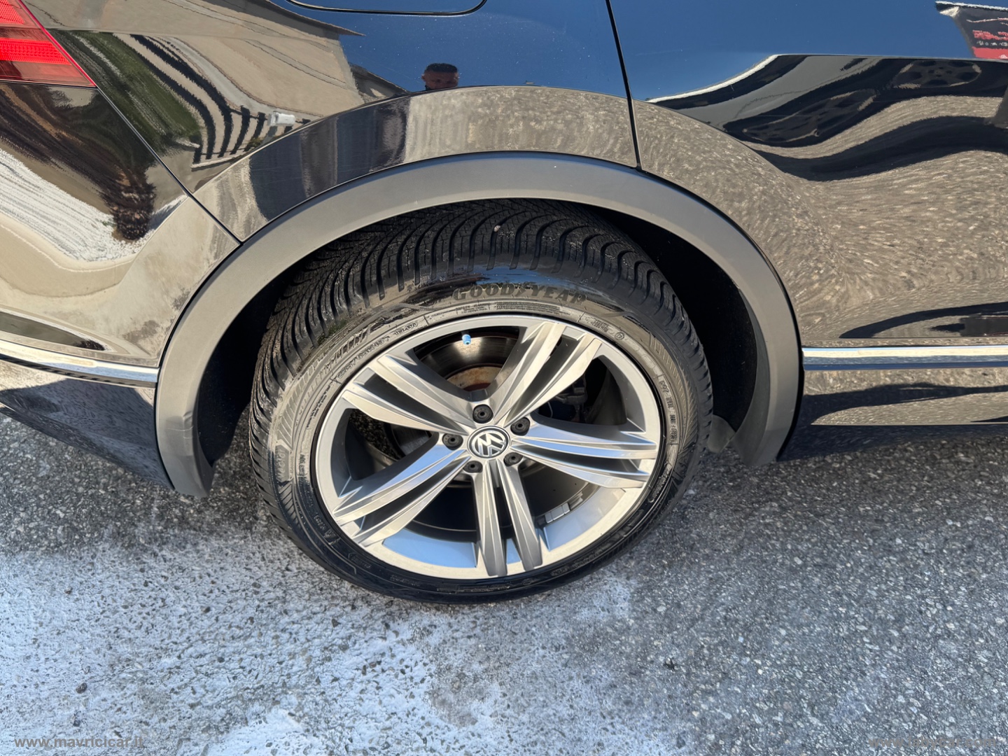 Tiguan 1.6 TDI Style BMT - immagine 12