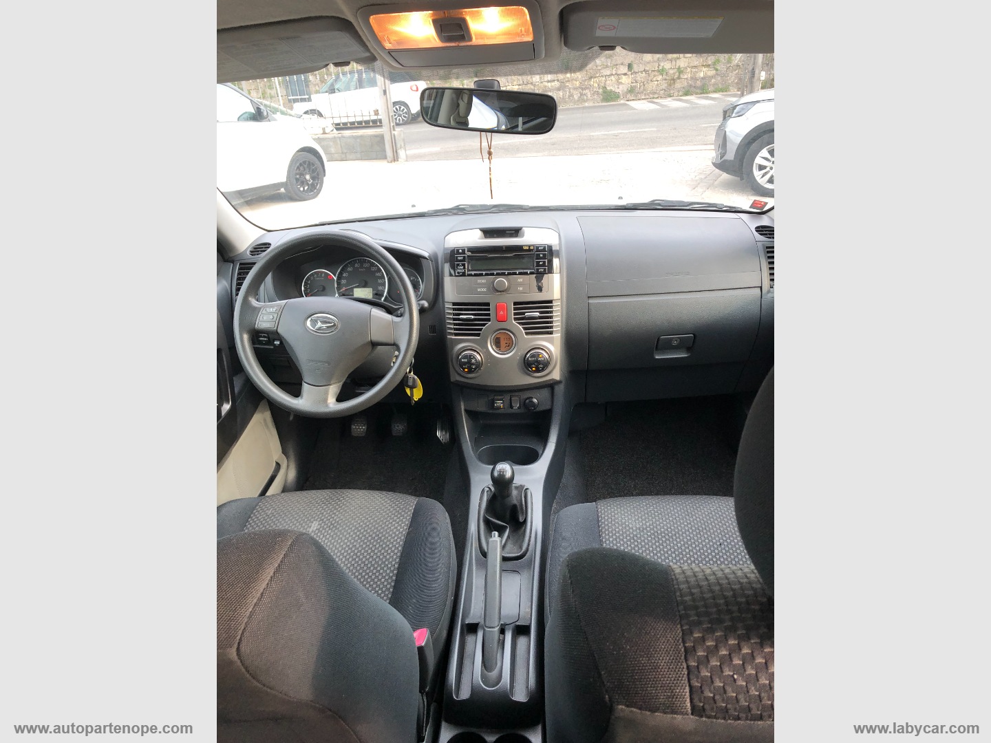 Terios 1.5 4WD B Easy Green Powered - immagine 12