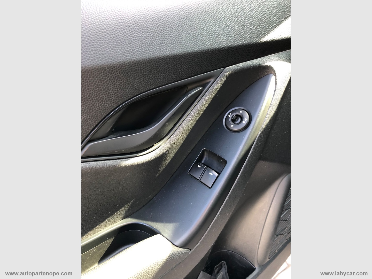 ix20 1.4 90 CV Econext Comfort - immagine 12