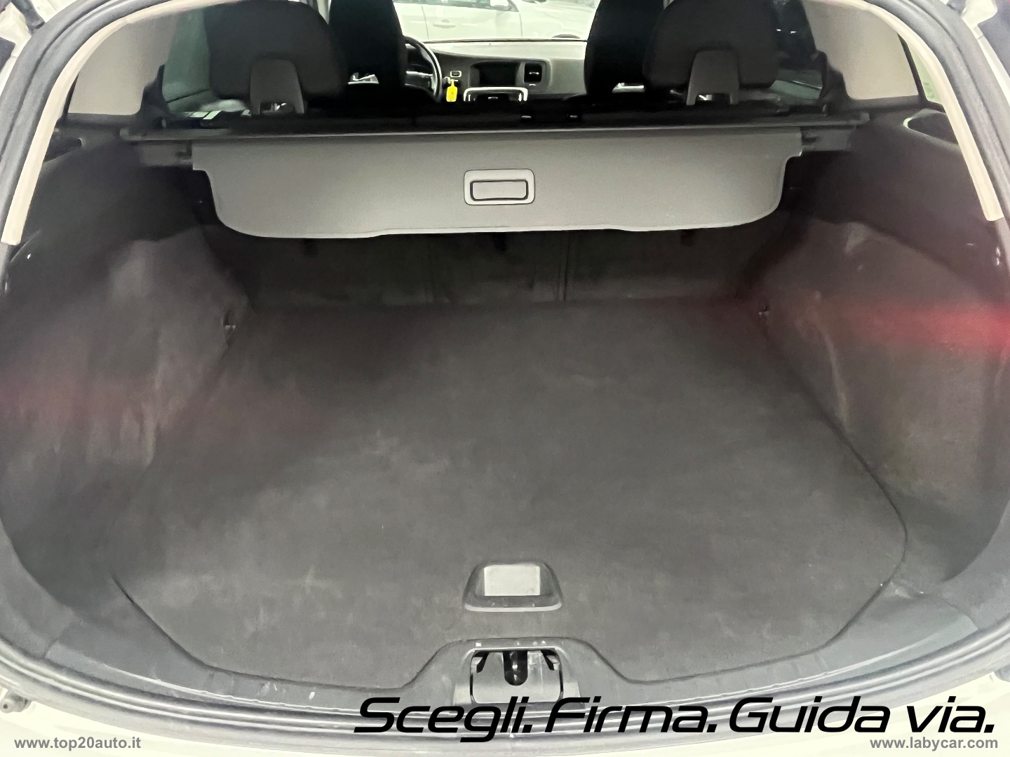 V60 Cross Country D3 Geartronic Momentum - immagine 12