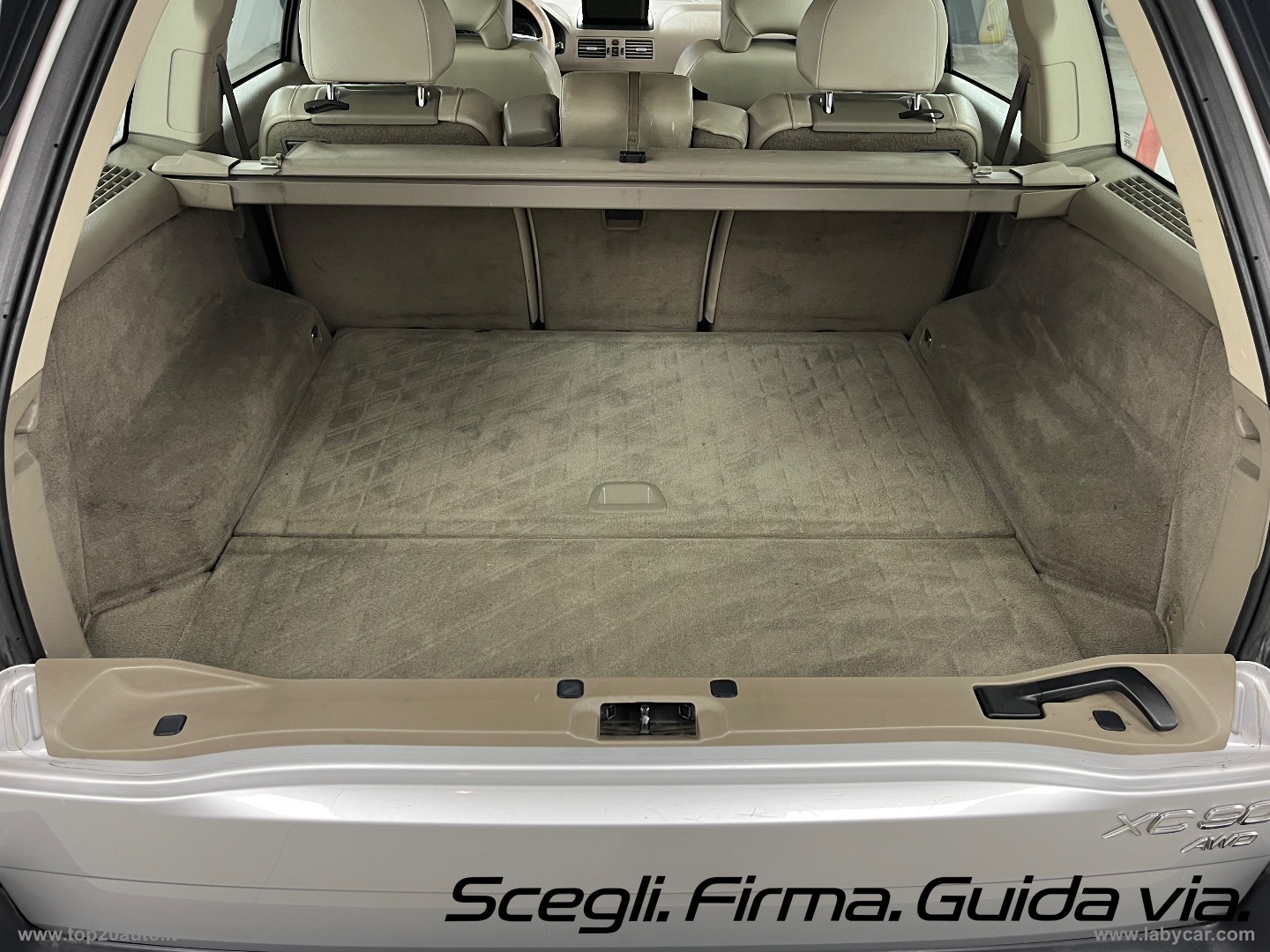 XC90 2.4 D5 aut. AWD Executive|UNICO PROPRIETARIO|ISCRZ. CVS - immagine 12