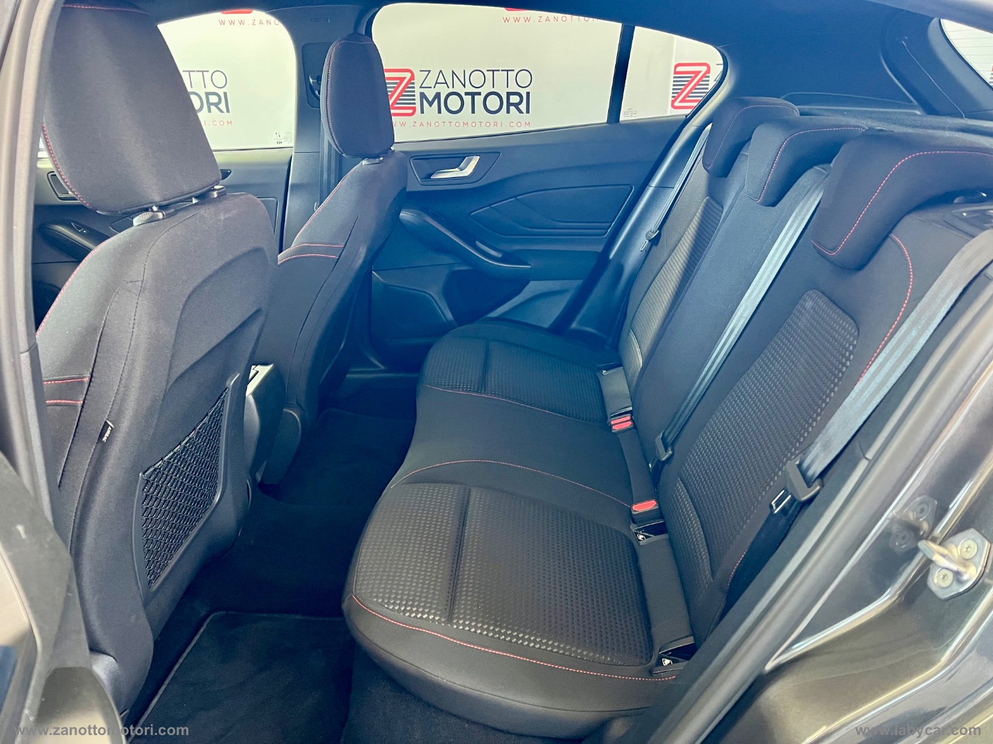 Focus 1.0 EcoB. Hybrid 125CV 5p. Tit.Ed. - immagine 12