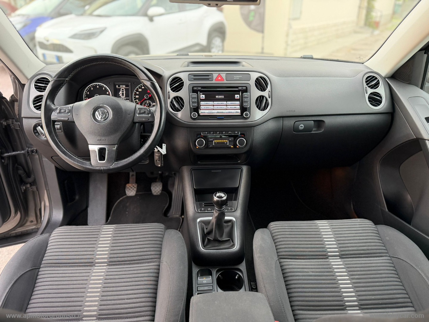 Tiguan 2.0 TSI 4MOTION 4X4 Sport & Style - immagine 12