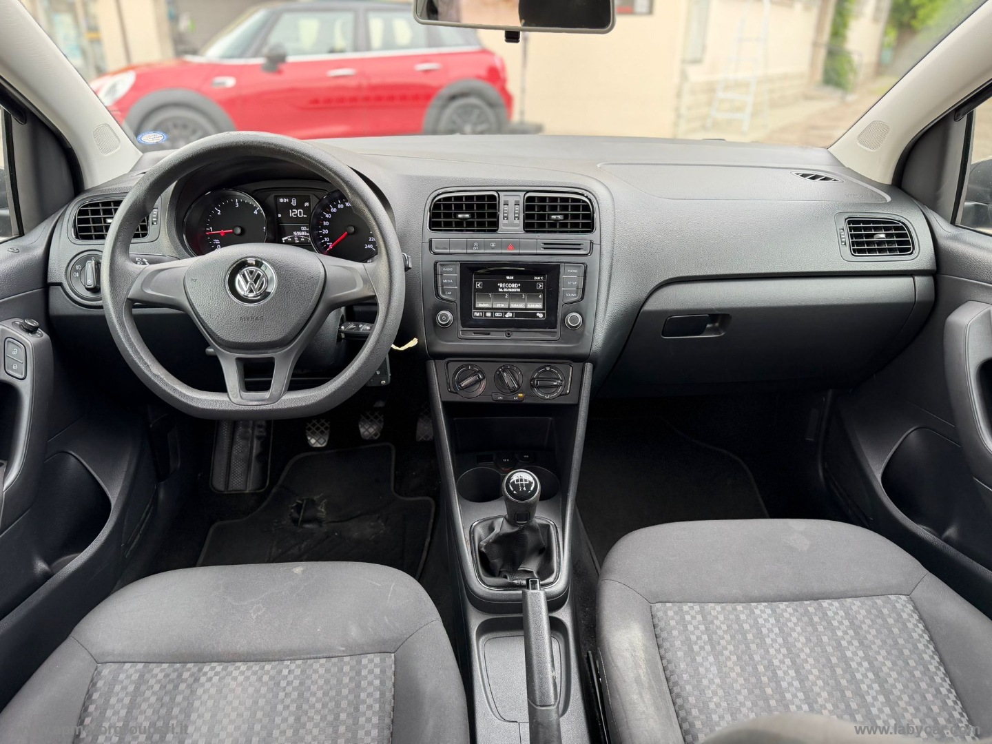 Polo 1.4 TDI 5p. Business - immagine 12