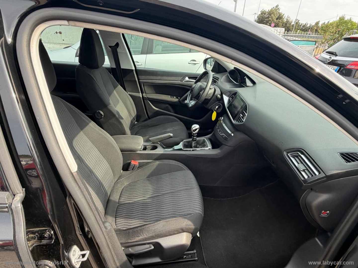 Corsa 1.2 100 CV Elegance - immagine 12