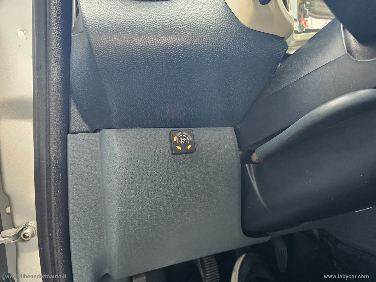 Ka+ 1.2 8V 69 CV GPL - immagine 12