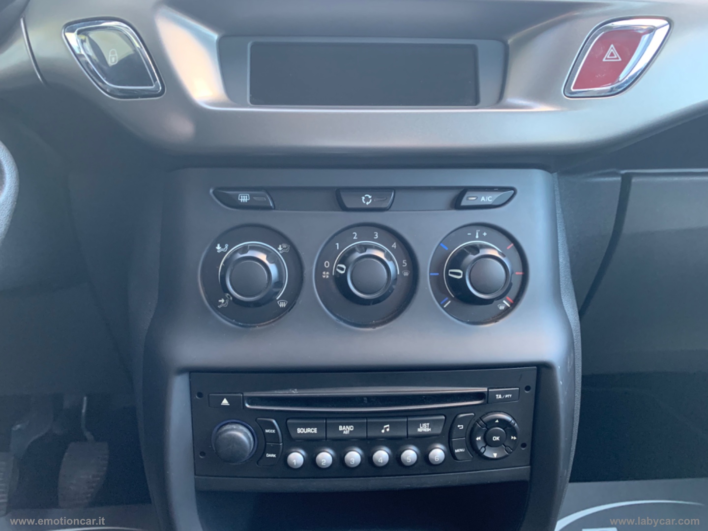 C3 1.4 HDi 70 Exclusive - 2014 - immagine 12