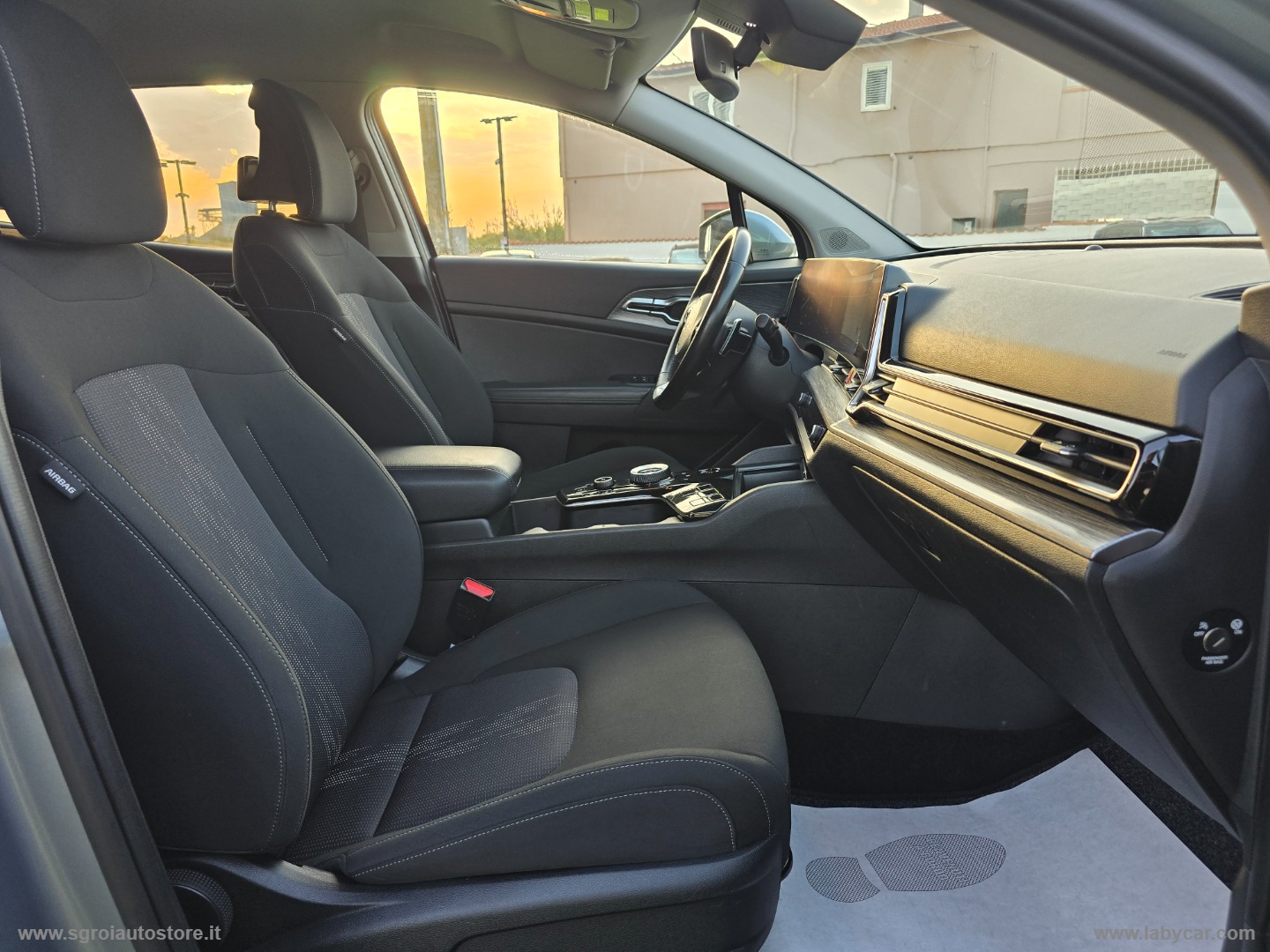 Sportage 1.6 CRDi MHEV DCT Style - immagine 12