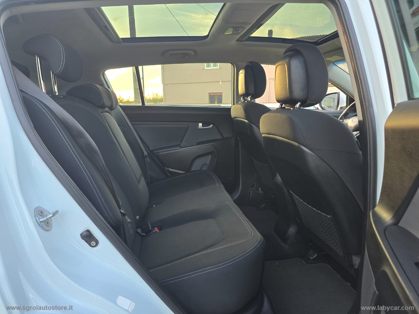 Sportage 1.7 CRDI 2WD Class TETTO PANORAMICO APRIBILE - immagine 12