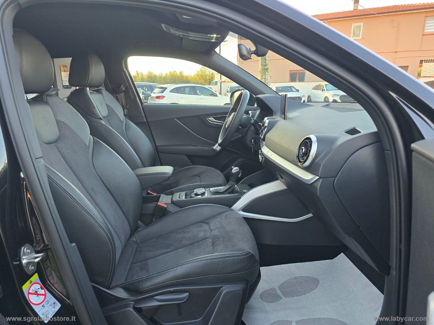 Q2 35 TDI S tronic S line Edition - immagine 12