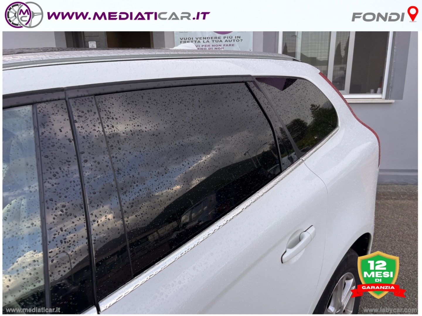 XC60 D5 AWD Geartronic Momentum - immagine 12