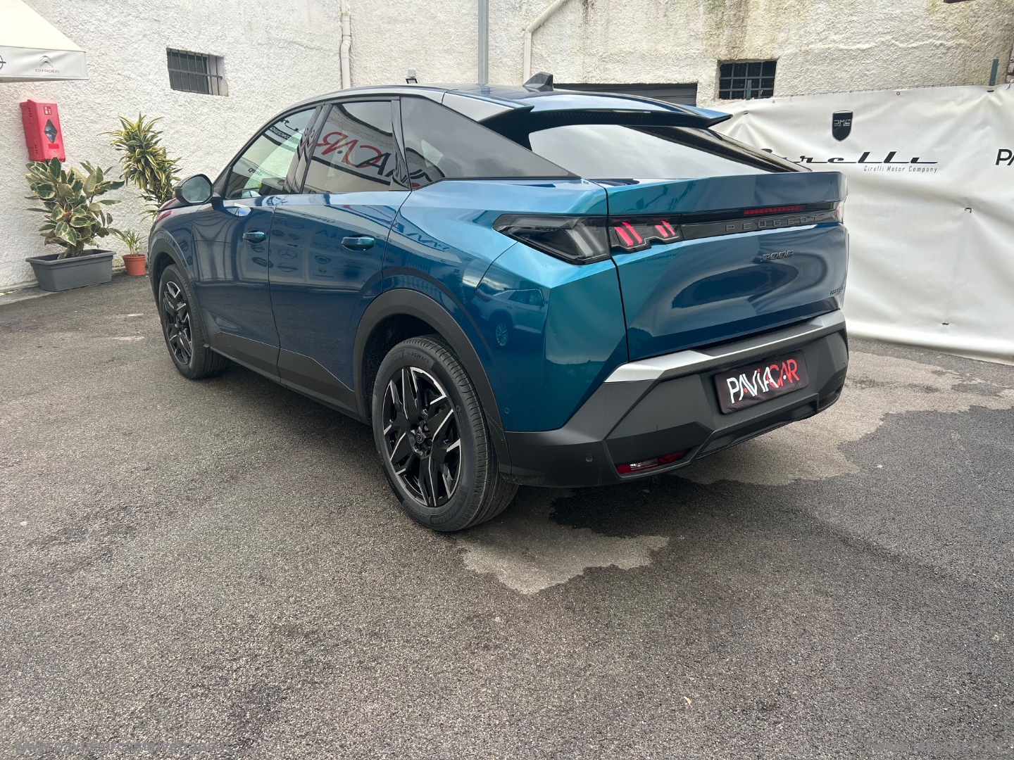 3008 Hybrid 145 e-DCS6 Allure KM/0 - immagine 12