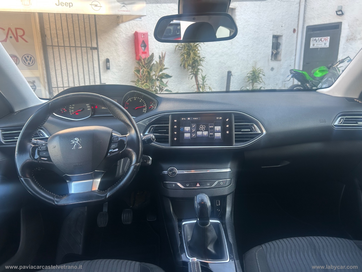 308 1.6 HDi 110 CV 5p. Féline - immagine 12