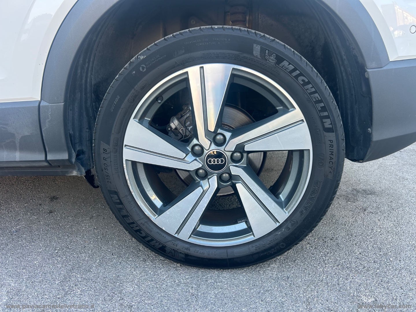 Q2 30 TDI S tronic Identity Black - immagine 12