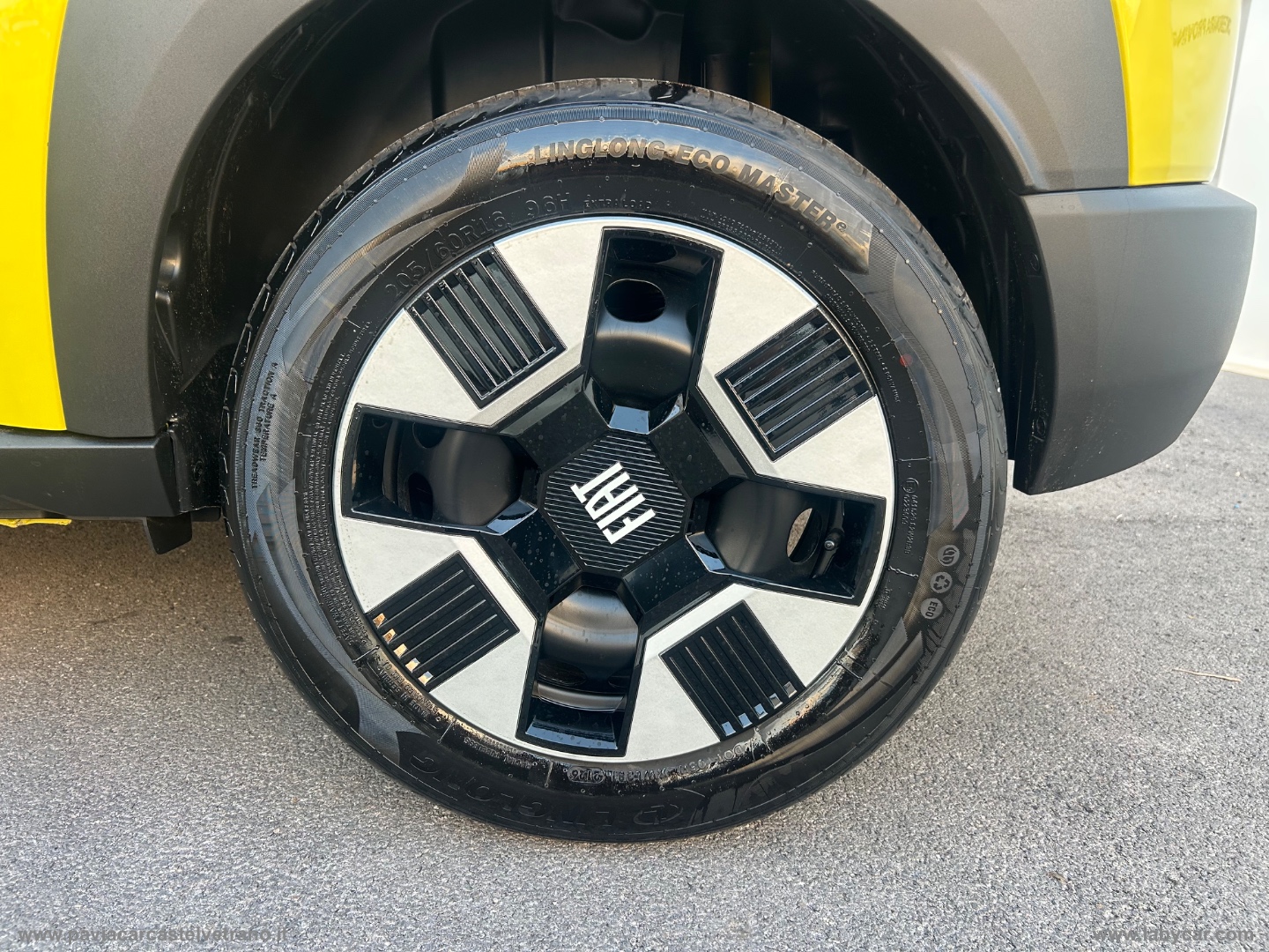 Grande Panda 1.2 100 CV S&S Icon KM/0 - immagine 12