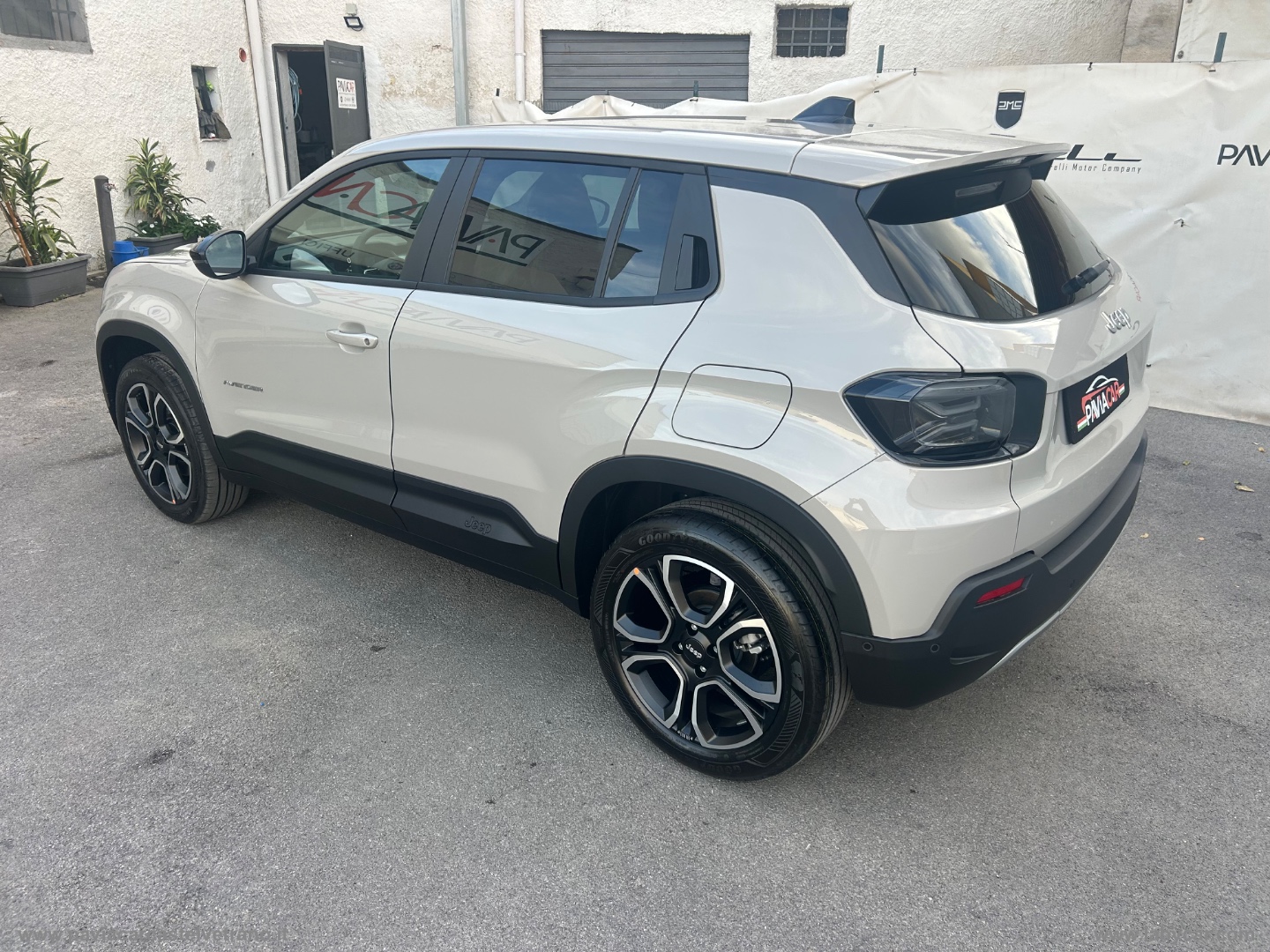 Avenger 1.2 Turbo 110CV e-Hybr. Summit KM/0 - immagine 12