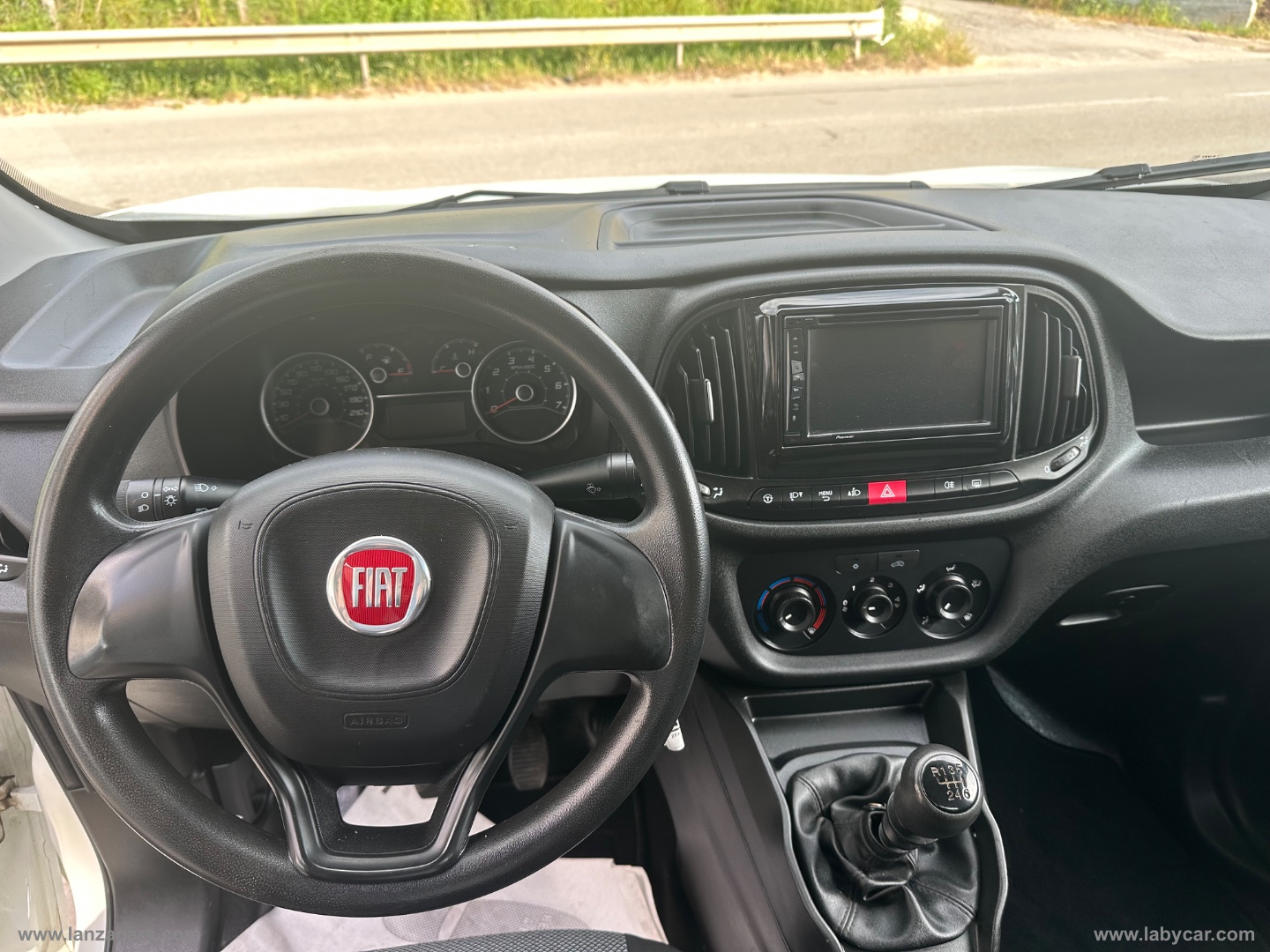 Doblò 1.6 MJT 120CV Work-Up Maxi Lounge - immagine 12
