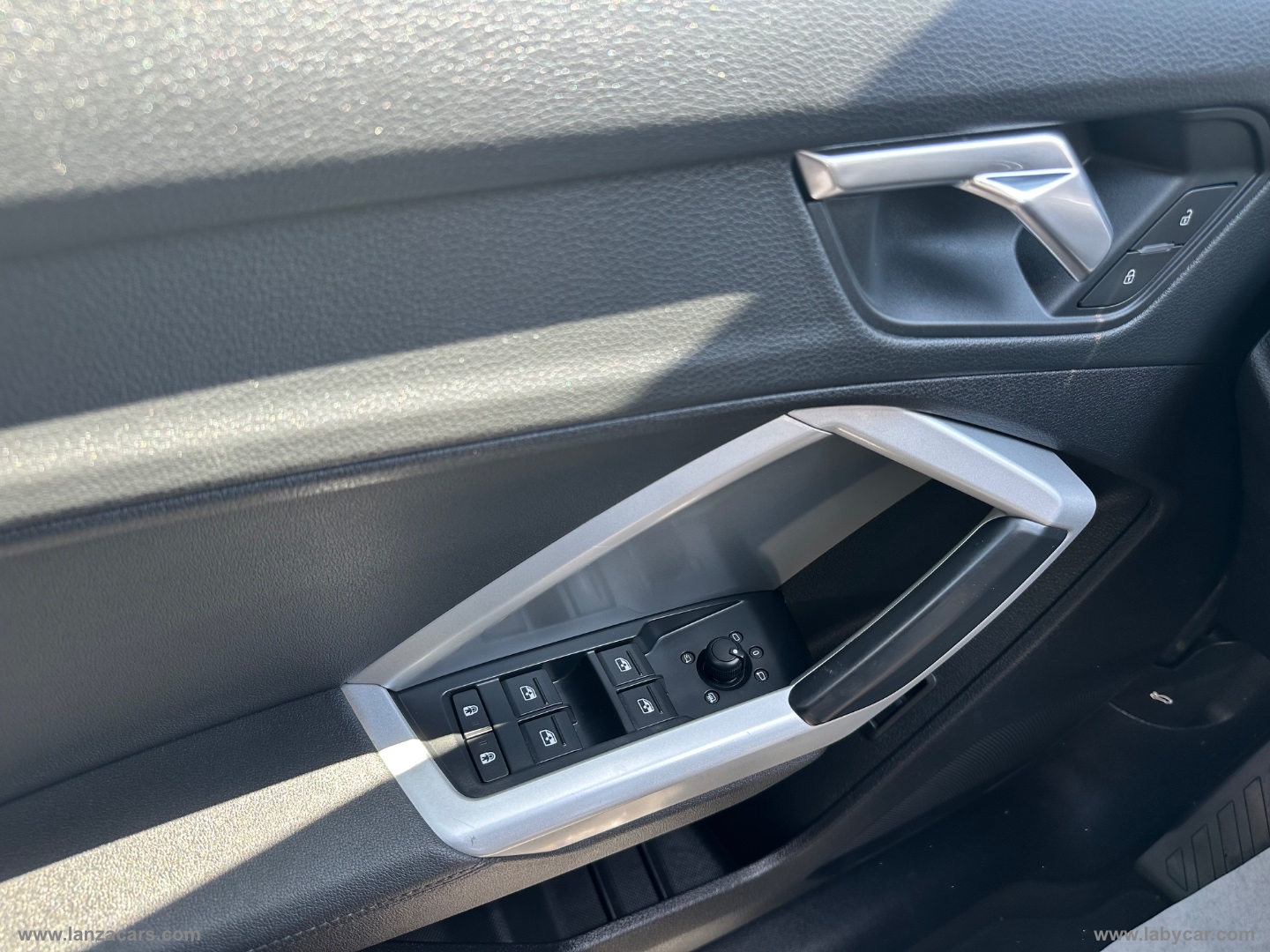 Q3 35 TDI S tronic Business Advanced - immagine 12