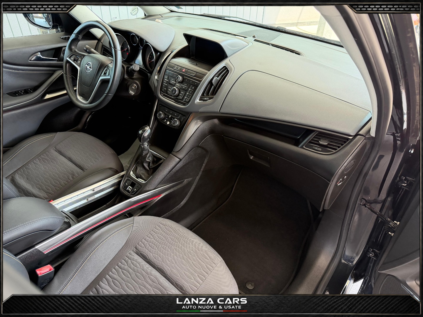 Zafira Tourer 2.0 CDTi 130 CV Cosmo - immagine 12