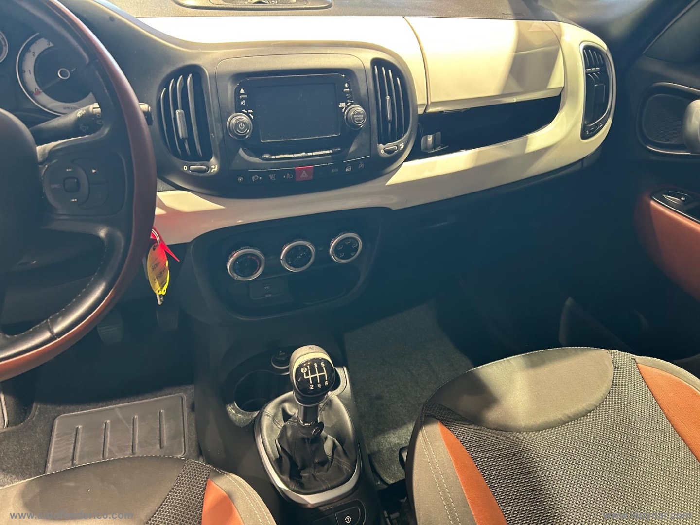 500L 1.6 MJT 105 CV Trekking - immagine 12