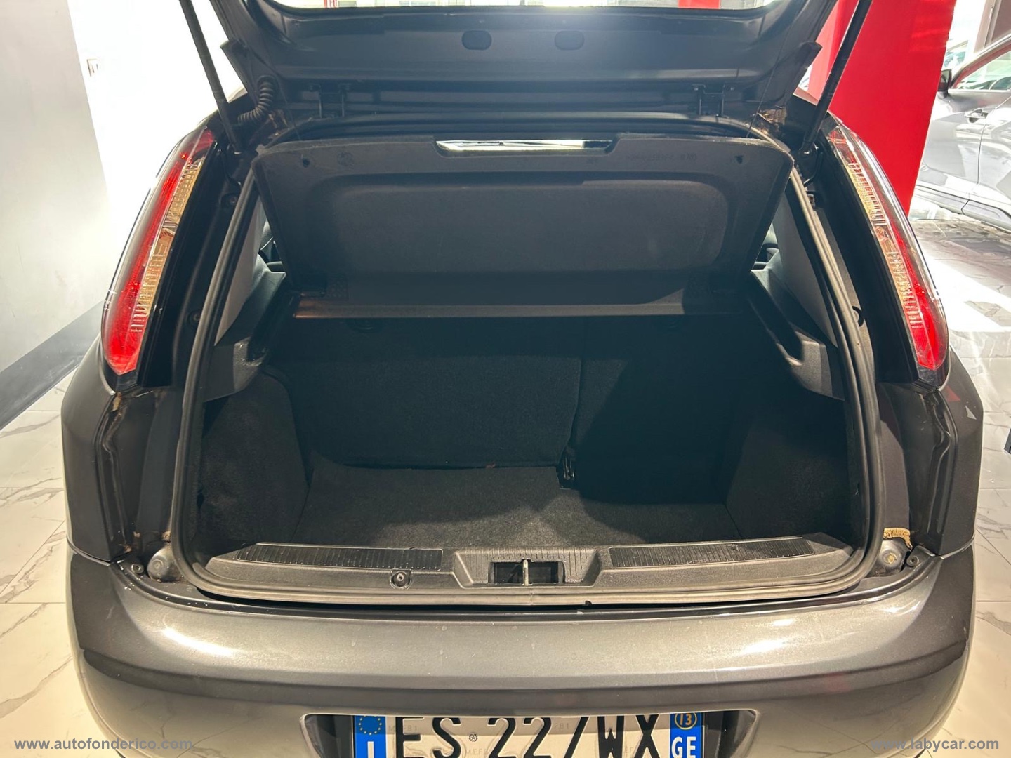 Punto 1.3 MJT II S&S 85 CV 5p.ECO Street - immagine 12