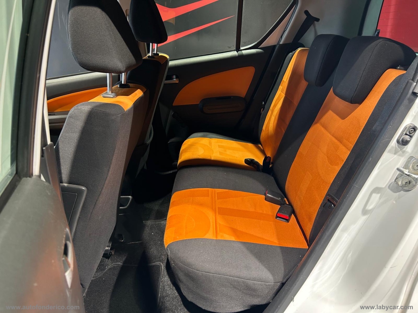Agila 1.2 86 CV Enjoy - immagine 12